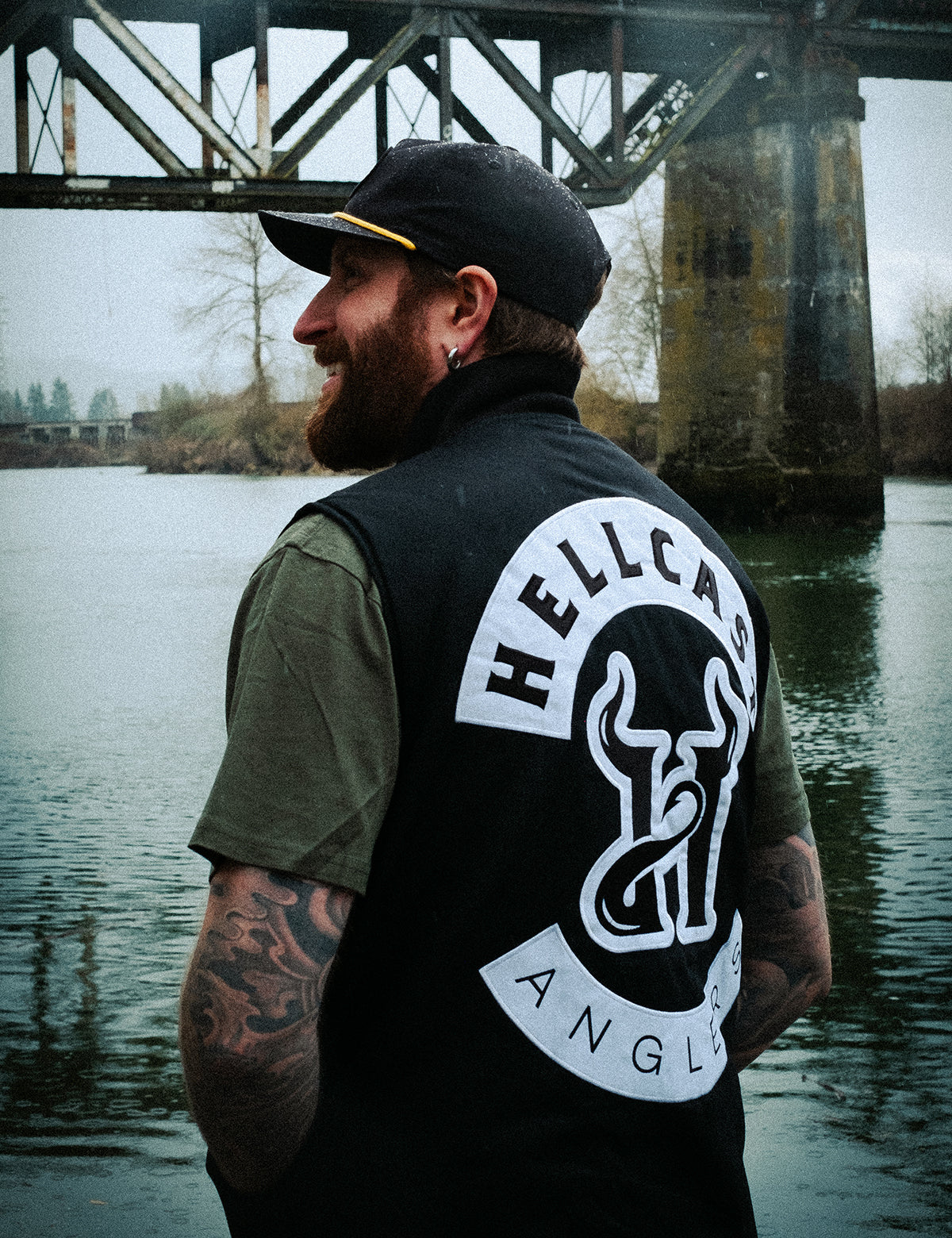 HELLCAST ANGLERS SIGNATURE VEST